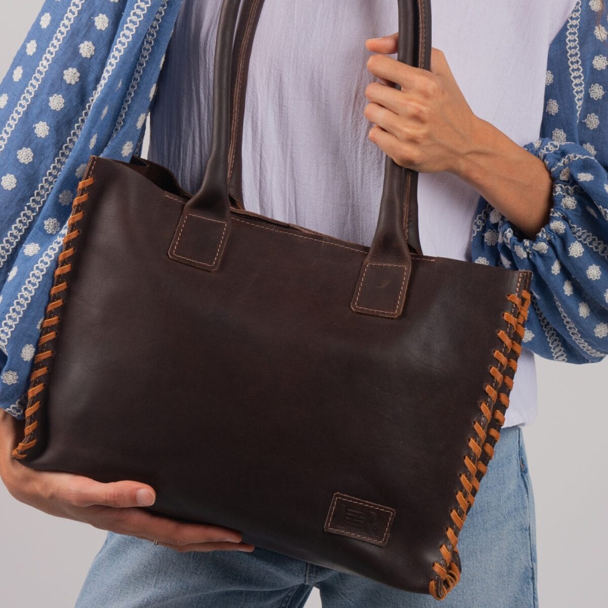 Rancheando Marrón Oscuro